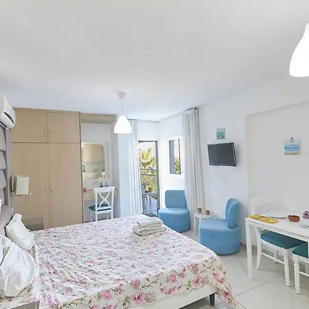 Napa Hera 's Nest Agia Napa