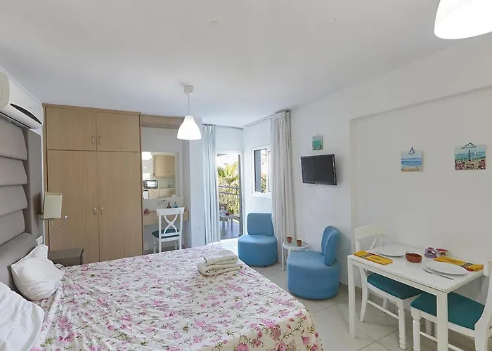 Napa Hera 's Nest Agia Napa